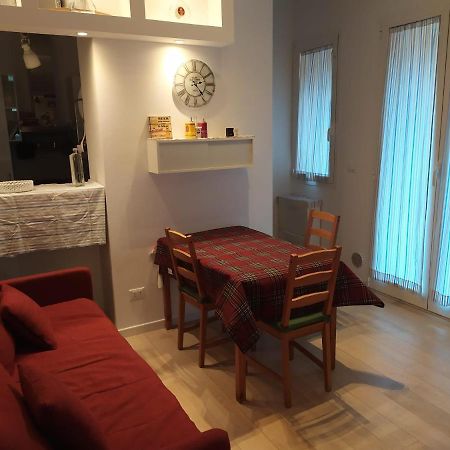 Little Secret Apartment By Wonderful Italy Bologna Bagian luar foto